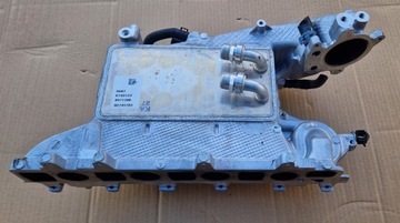 KOLEKTOR SACÍ/ZBĚRNÉ 05L129766Q VW SKODA JAKO NOVÝ ORIG.