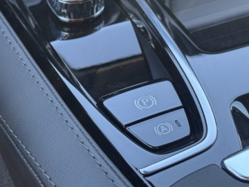 Volvo V90 II Plug-In Facelifting 2.0 T6 Plug-In Hybrid 350KM 2024 Volvo V90 V90 T6 Plug-In | AWD | Plus Dark | ASO |, zdjęcie 20