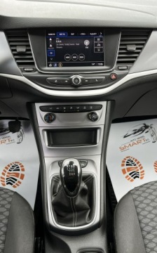 Opel Astra K Hatchback Facelifting 1.2 Turbo 110KM 2020 Opel Astra Salon Pl / Full Ledy / Benzyna / FV23%, zdjęcie 18
