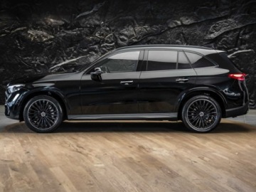 Mercedes GLC C254/X254 Coupe 2.0 200 204KM 2026 MERCEDES-BENZ GLC 200 4-Matic AMG Line 2.0 (204KM) 2026, zdjęcie 1
