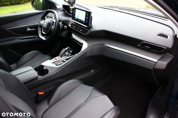 Peugeot 5008 II Crossover Facelifting 1.5 BlueHDi 130KM 2022 Peugeot 5008 Peugeot 5008 1.5 BlueHDI Allure SampS EAT8 1.5 Diesel 130KM, zdjęcie 39