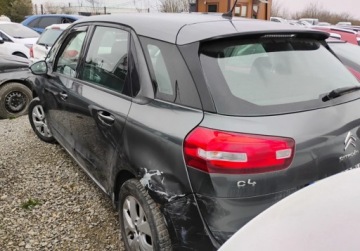 Citroen C4 Picasso II 2014 Citroen C4 Picasso 2014r, 1.6HDI. Lekko uszkodzony lewy tyl. Jezdzi 1.6, zdjęcie 3