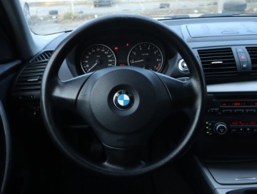 BMW Seria 1 E81/E87 Hatchback 5d E87 1.6 116i 115KM 2007 BMW 1 116i, Klima, Klimatronic,ALU, zdjęcie 15