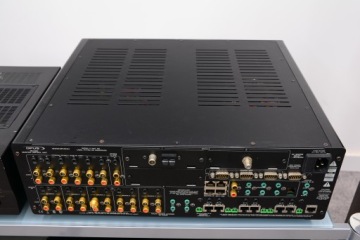 Многокомнатный музыкальный контроллер Opus MCU610