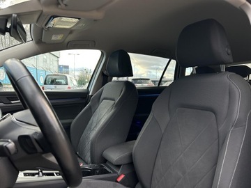 Volkswagen Golf VIII Variant 1.5 eTSI 150KM 2022 Volkswagen Golf Style| Masaż + pamięć | Navi | Pod, zdjęcie 11