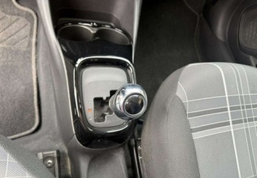 Peugeot 108 2018 Peugeot 108 1,0 69KM Klimatyzacja Automat Benzyna 69KM, zdjęcie 16