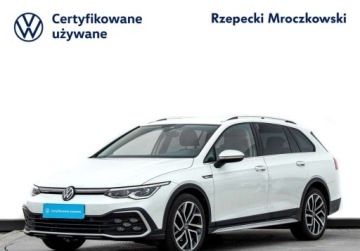 Volkswagen Golf VIII Alltrack 2.0 TDI 200KM 2022 Volkswagen Golf Alltrack 2.0TDI 200KM 4MOTION DSG, Reflektory LED Matrix,