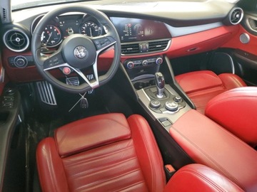 Alfa Romeo Giulia II 2018 Alfa Romeo Giulia Ti 2018 2.0l 2.0 Benzyna 280KM, zdjęcie 8