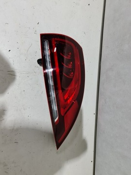 MERCEDES GLE 167 LAMPA TYL LEWA LED