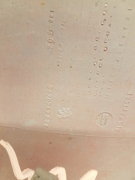 NÁRAZNÍK PŘEDNÍ PEUGEOT 106