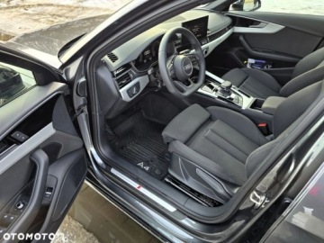 Audi A4 B9 2024 Audi A4 Avant Audi A4 Avant 40 TFSI mHEV Quattro S Line S tronic 2.0 204KM, zdjęcie 25
