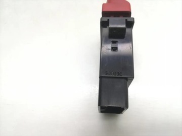 KIA RIO PŘEPÍNAČ SVĚTEL VÝSTRAŽNÝCH 2006