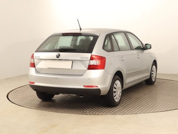 Skoda Rapid II Spaceback 1.2 TSI 85KM 2015 Skoda Rapid Spaceback 1.2 TSI, Salon Polska, zdjęcie 4