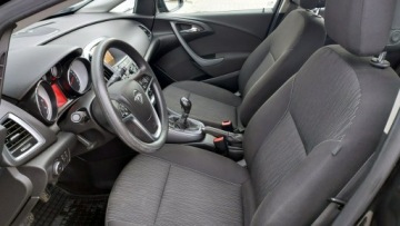Opel Astra J Sports Tourer Facelifting 1.6 CDTI ecoFLEX 110KM 2015 Opel Astra 1.6D, 110KM, Bezwypadek, zdjęcie 18