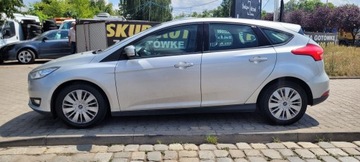 Ford Focus III Sedan Facelifting 1.5 TDCi 120KM 2015 FORD FOCUS III 1.5 TDCi 120 KM, zdjęcie 16