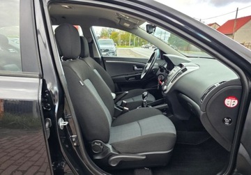 Kia Ceed I SW Facelifting 1.6 CRDi VGT 128KM 2010 Kia Ceed 1.6Dieselserwisliftprosto z Niemiec 1.6 Diesel 128KM, zdjęcie 9