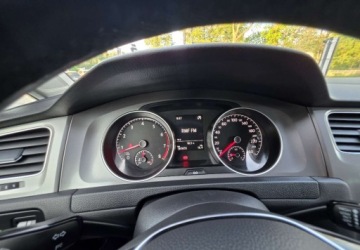 Volkswagen Golf VII Hatchback 3d 1.2 TSI 105KM 2013 Volkswagen Golf VW GOLF 7 1.2T ALU 17 EKRAN DOTYK PDCX2 1.2 Benzyna 105KM, zdjęcie 20