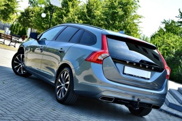 Volvo V60 I Kombi Facelifting 2.0 D2 DRIVE-E 120KM 2018 Volvo V60 LiFT 2,0 Disel Ledy Skóra Klimatronik, zdjęcie 10