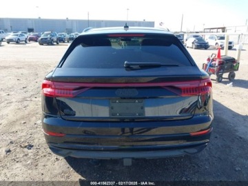 Audi Q8 2019 Audi Q8 55 Premium 2019 3.0l 3.0 Benzyna 335KM, zdjęcie 4
