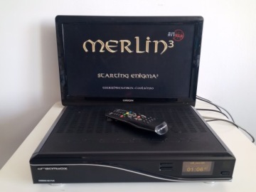 Dreambox DM8000 HD PVR с дистанционным управлением