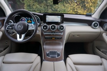 Mercedes GLC C253 SUV Facelifting 2.0 220d 194KM 2019 Mercedes-Benz GLC 4-Matic, 9G-Tronic, 1rej. 2020, Kamera360, Tempomat, Mul, zdjęcie 11