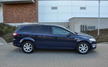 Ford Mondeo IV Kombi 2.0 Duratorq TDCi DPF 140KM 2014 Ford Mondeo SW 2,0TDCI Lift Salon PL 2014 r. 2.0 Diesel 140KM, zdjęcie 4