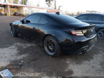 Subaru BRZ II 2.4 D-4S 228KM 2023 Subaru BRZ Limited 2023 2.4 Benzyna 228KM, zdjęcie 3