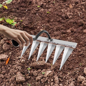 Садовая мотыга Прочная, закаленная садовая мотыга, 6 зубьев.