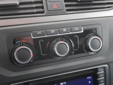 Volkswagen Caddy IV Kombi Maxi 2.0 TDI SCR BlueMotion Technology 102KM 2018 VW Caddy 2.0 TDI, Salon Polska, VAT 23%, Klima, zdjęcie 12