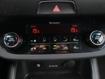 Kia Sportage III SUV 2.0 CRDi 184KM 2012 Kia Sportage 2.0 CRDi, Salon Polska, Serwis ASO, zdjęcie 12