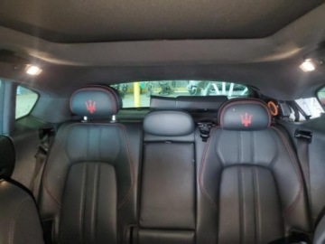 Maserati Levante 2019 Maserati Levante 2019r., Sport 3.0 Benzyna 350KM, zdjęcie 8