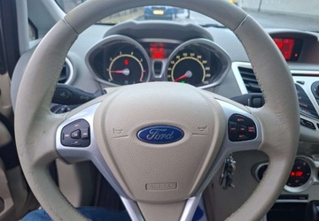 Ford Fiesta VII 2009 Ford Fiesta Ford Fiesta Ghia 1,25 AUTOMAT Tarnow 1.2 Benzyna 80KM, zdjęcie 16