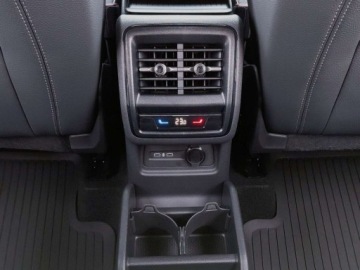 Skoda Kodiaq I SUV Facelifting 1.5 TSI 150KM 2024 Skoda Kodiaq 1.5TSI mHEV 150KM Sportline SalonPL SerwisASO Acc Virtual Mat, zdjęcie 19