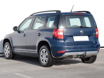 Skoda Yeti Outdoor 2.0 TDI (Euro 6) 110KM 2016 Skoda Yeti 2.0 TDI, Salon Polska, 4X4, Klima, zdjęcie 3