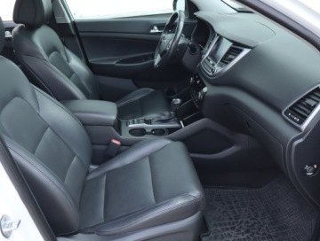 Hyundai Tucson III SUV 1.6 T-GDI 177KM 2015 Hyundai Tucson 1.6 T-GDI, Salon Polska, zdjęcie 8