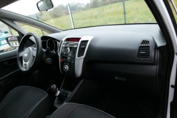 Kia Venga Mikrovan 1.4 DOHC CVVT 90KM 2011 Kia Venga Zadbana Bez korozji Panorama 1.4 Benzyna 90KM, zdjęcie 6