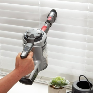 Беспроводной вертикальный пылесос Sharp SA-VP3501BS