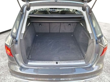 Audi A4 B9 Avant Facelifting 2.0 40 TDI  204KM 2024 Audi A4 Avant Ambiente Matrix LED Comfort Technolgy Exterieur 2.0 Diesel, zdjęcie 28