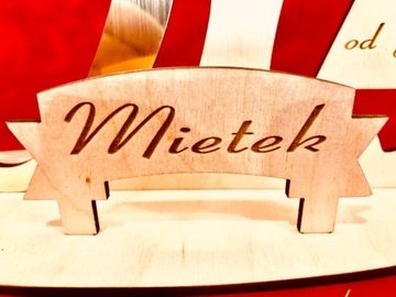 Пожелание на 18 лет гравюра на дереве на ламинате