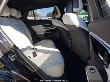 Mercedes GLC C254/X254 2024 Mercedes-Benz GLC 300 4MATIC COUPE, 2024r., 4x4, 2.0L 2.0 Hybryda 255KM, zdjęcie 9