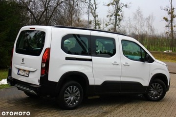 Peugeot Rifter Standard 1.5 BlueHDI 102KM 2024 Peugeot Rifter Peugeot Rifter N1 BlueHDI 100 L2 Allure 1.5 Diesel 102KM, zdjęcie 9