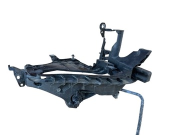 AUDI A4 B8 LIFT 11-15R ŚLIZG MOCOWANIE KOSZ LAMPY PRAWY PRZÓD SPRYSKIWACZ