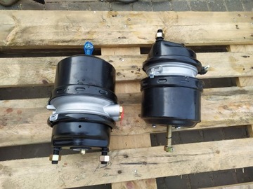 SIŁOWNIK HAMULCOWY 20/24 skok: 64mm/64mm M16x1,5mm