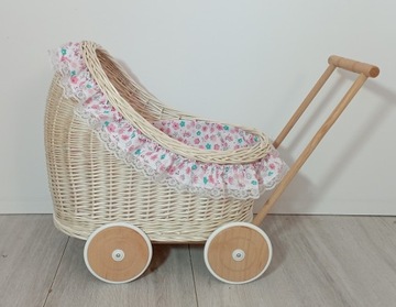 Wózek wiklinowy dla lalek pchacz pościel BIAŁY