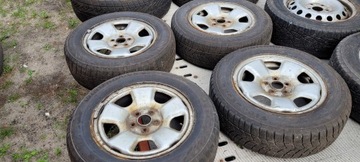 Felgi stalowe z oponami zimowymi 5x100 Forester II