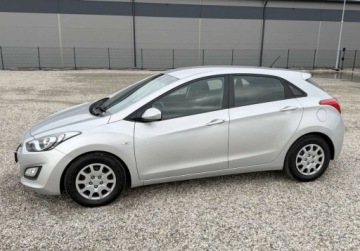 Hyundai i30 II Wagon 1.6 GDI 135KM 2012 Hyundai i30 i30 1.6 BENZ 135 KM 2012r 190.000 KM BDB Stan Warszawa, zdjęcie 11