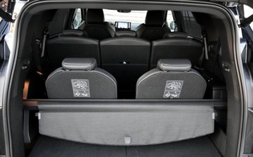Peugeot 5008 II Crossover Facelifting 1.6 PureTech 180KM 2023 Peugeot 5008 SKORA Alusy LED Navi. BLIS linne assist Grzane fotele 1.6, zdjęcie 23