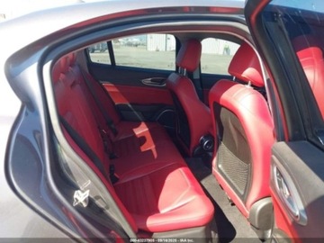 Alfa Romeo Giulia II 2018 Alfa Romeo Giulia Ti sport rwd 2.0 Benzyna 280KM, zdjęcie 10
