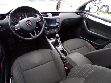Skoda Octavia III Liftback Facelifting 1.6 TDI 115KM 2019 SKODA OCTAWIA 1.6 TDI 115 KM ZAREJESTROWANA, zdjęcie 14
