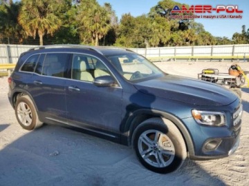 Mercedes GLB 2020 Mercedes-Benz GLB 2020 MERCEDES-BENZ GLB 250, silnik 2.0 L 2.0 Benzyna